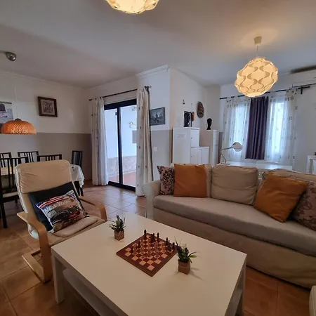 Ideal Remote Work, Relaxing, Pool And Surfing Holiday home